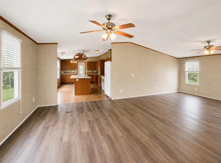 318 Autumn Rd, Morrison, TN 37357 - #3