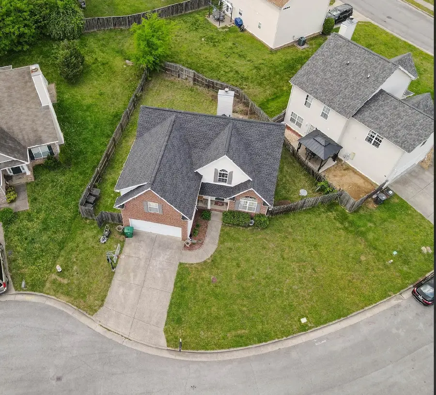 704 Sandbury Pt, Antioch, TN 37013 - #3