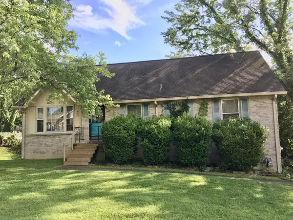 604 Netherlands Dr, Hermitage, TN 37076