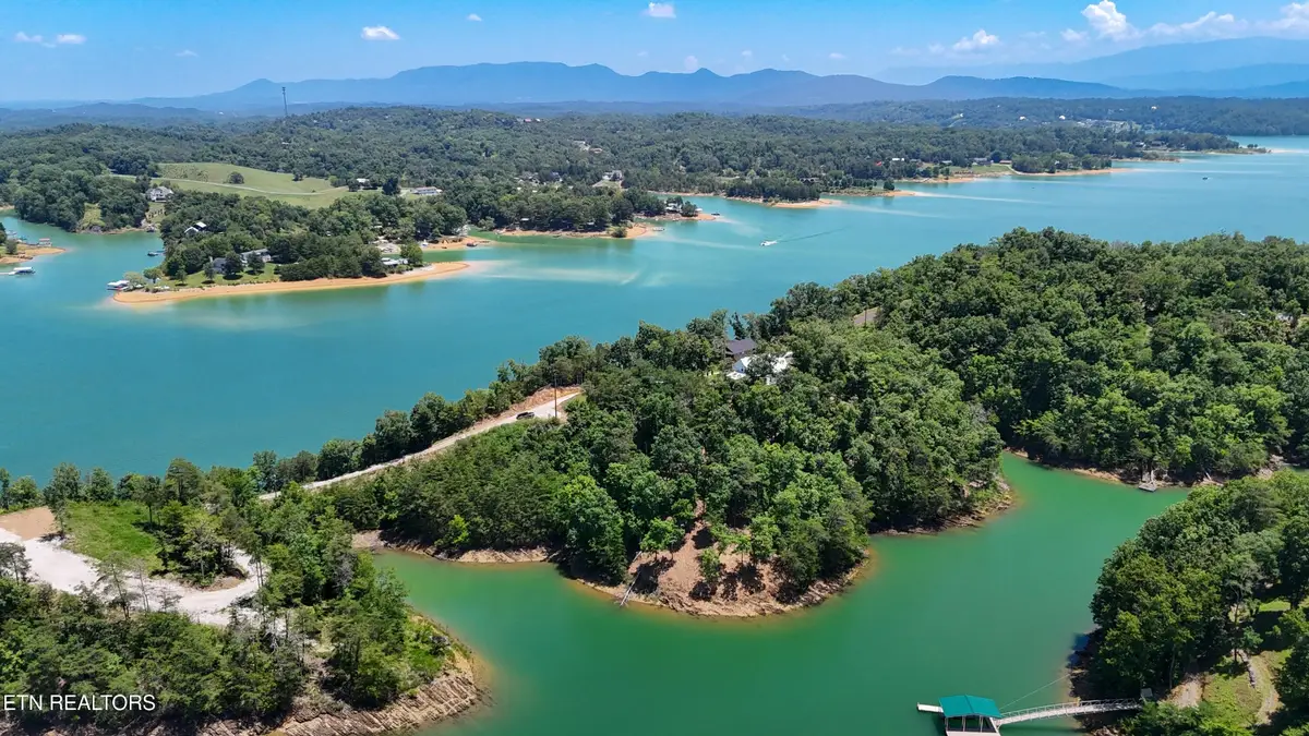 2 Lake Oaks Way, Sevierville, TN 37876 - #1