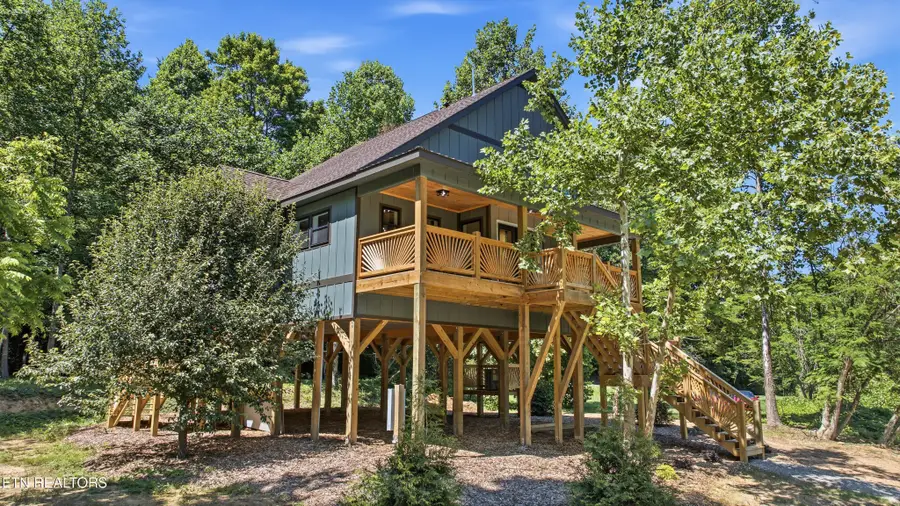 905 Glades Rd, Gatlinburg, TN 37738 - #3