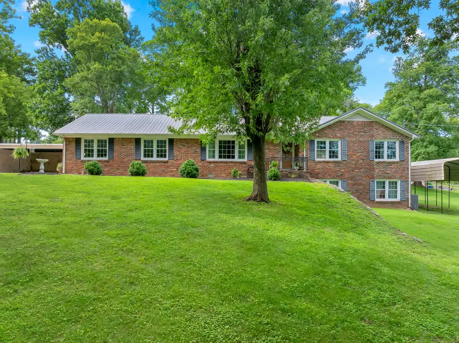 102 Jefferson Dr, Columbia, TN 38401 - #2