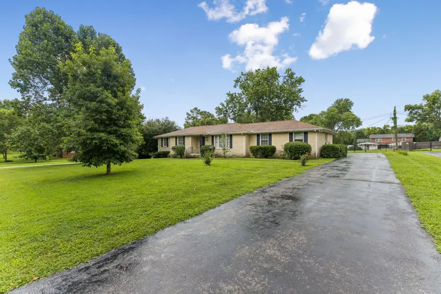 3005 Sheddan Dr, Columbia, TN 38401 - #3