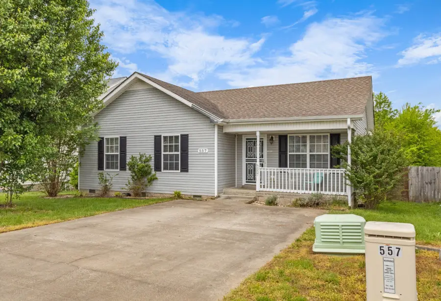 557 Oakmont Dr, Clarksville, TN 37042 - #2