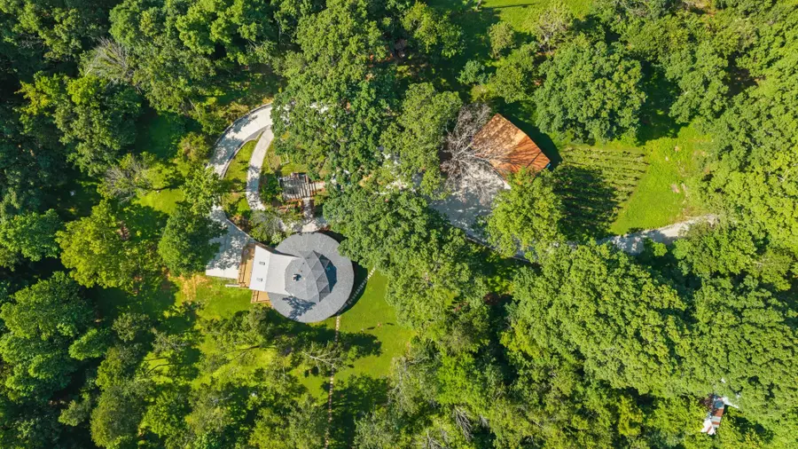 7362 Walker Rd, Fairview, TN 37062 - #2