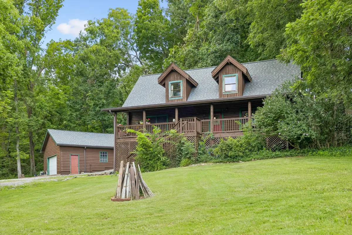 532 Cummings Ln, Cottontown, TN 37048 - #1