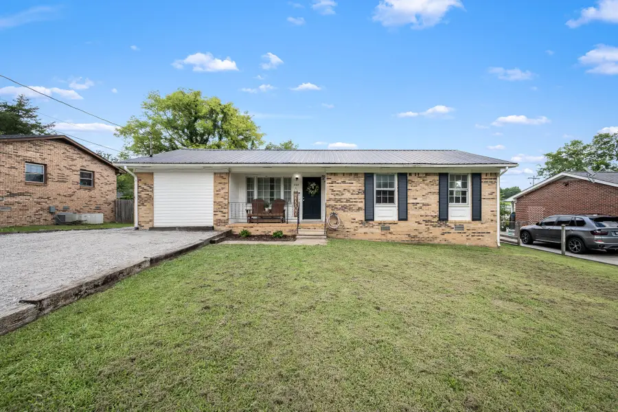 335 Maplewood Dr, Shelbyville, TN 37160 - #3