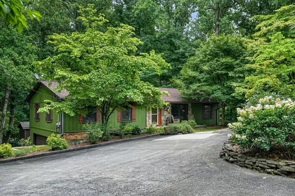 1545 Little John Ln, Cookeville, TN 38501
