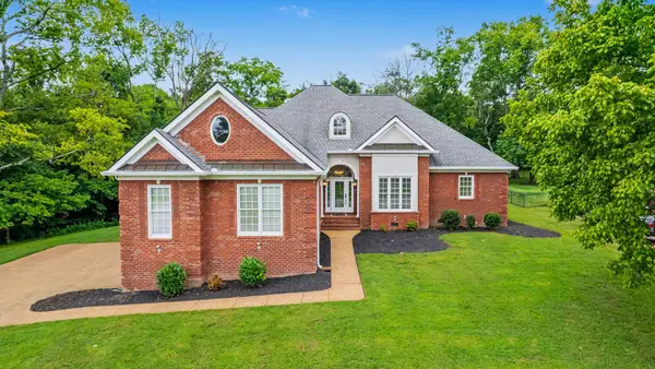 618 Derby Downs, Lebanon, TN 37087