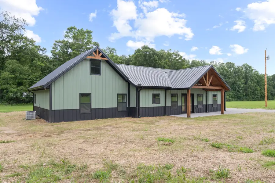 2639 Lick Creek Road, Linden, TN 37096 - #3