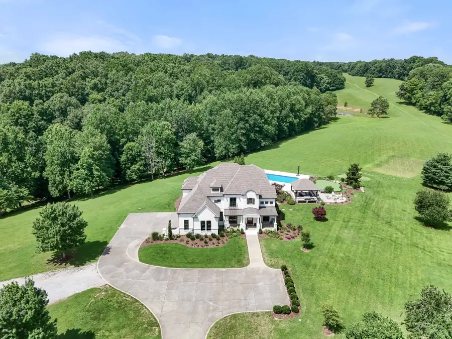 1025 Choate Rd, Dickson, TN 37055 - #2