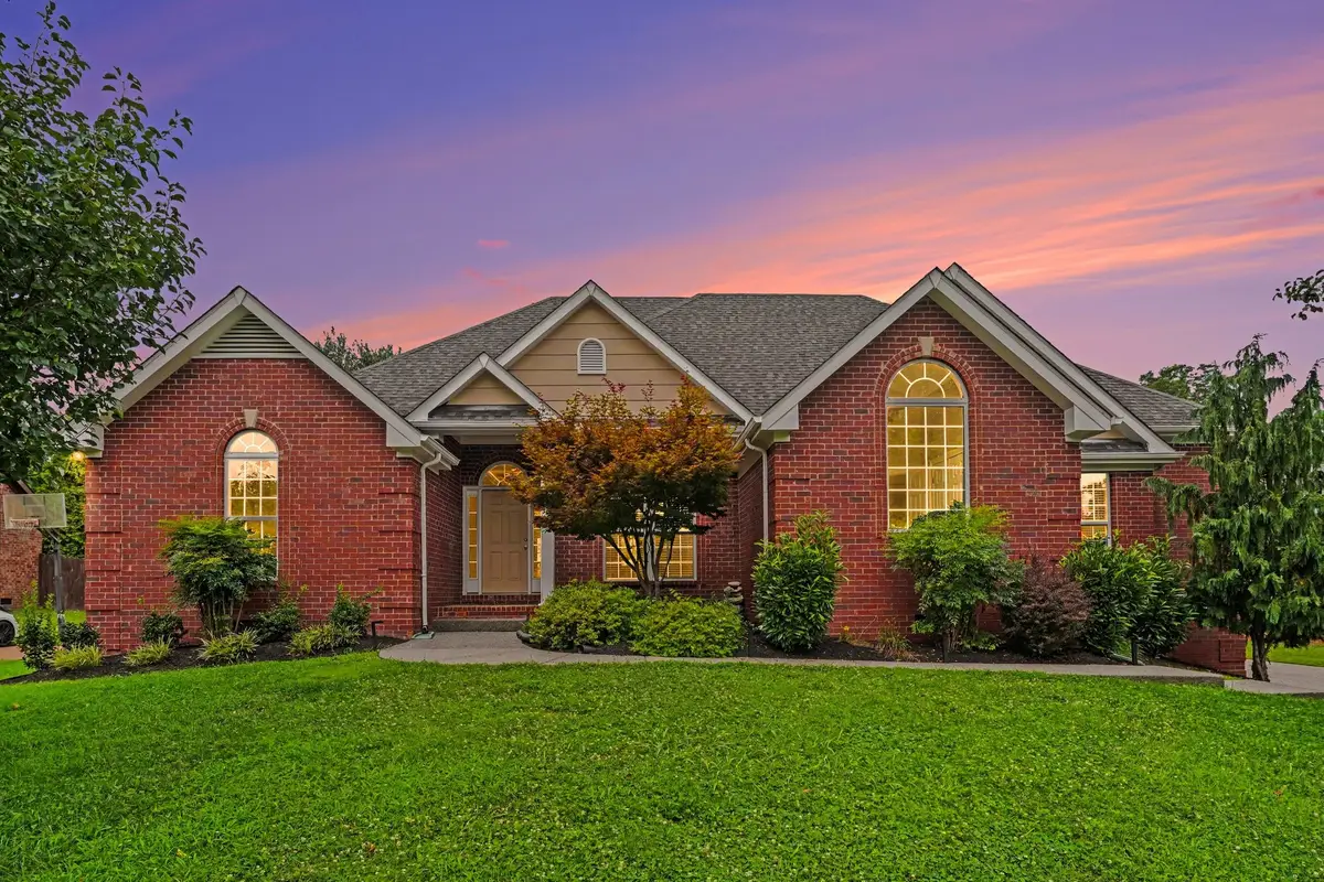 1035 Margaret Dr, Hendersonville, TN 37075 - #1