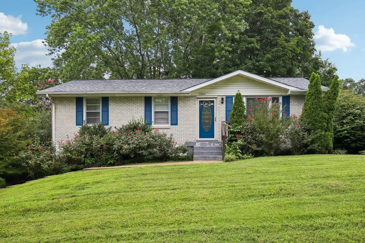 1008 Mayes Dr, Greenbrier, TN 37073 - #1
