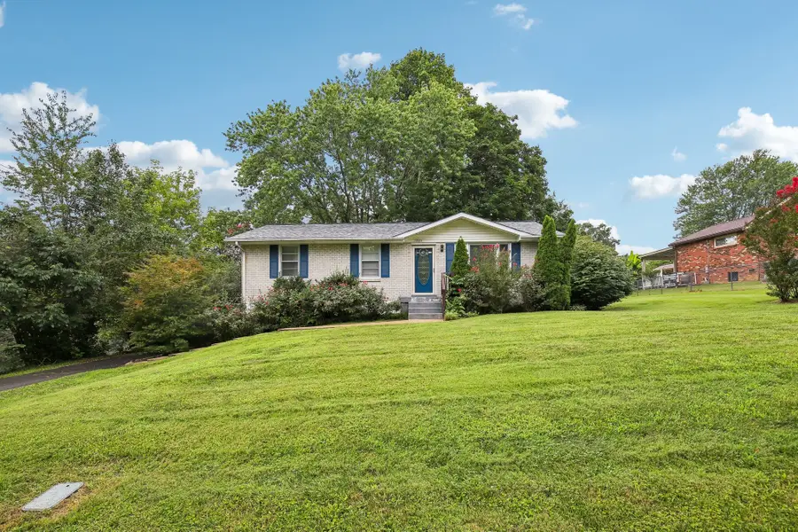1008 Mayes Dr, Greenbrier, TN 37073 - #3