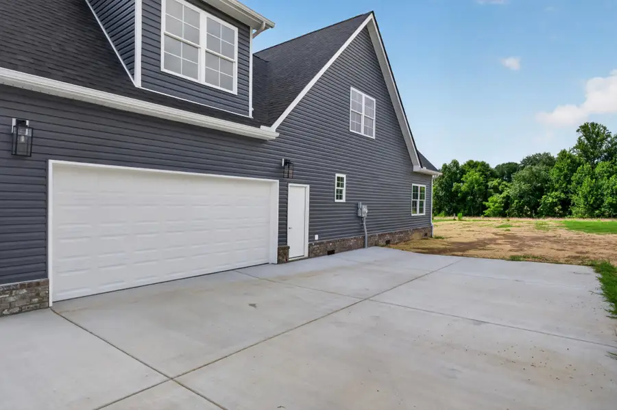 668 Jefferson Rd, Smithville, TN 37166 - #3