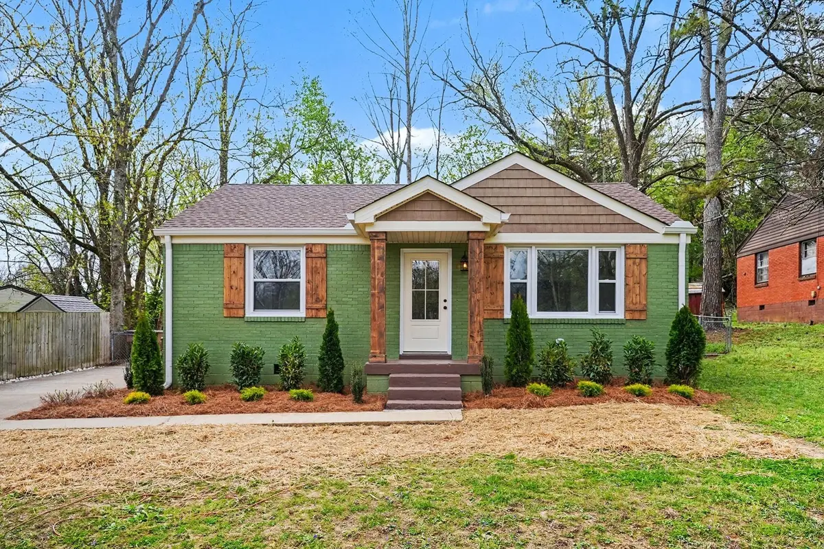 2925 Twin Lawn Dr, Nashville, TN 37214 - #1