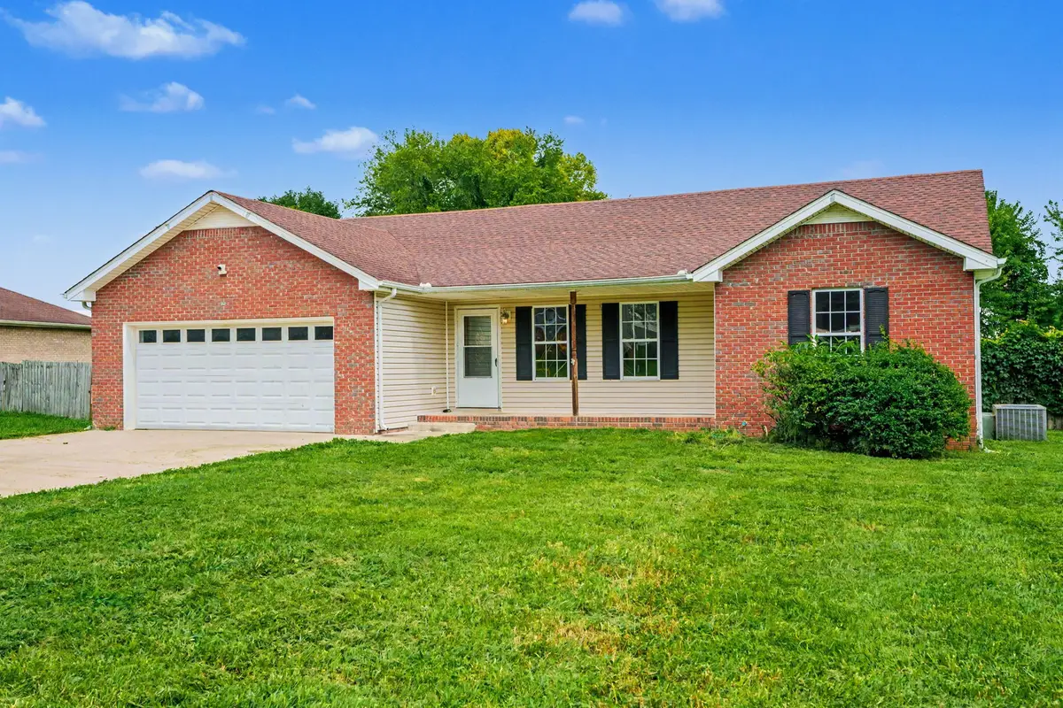 1781 Butternut Dr, Clarksville, TN 37042 - #1