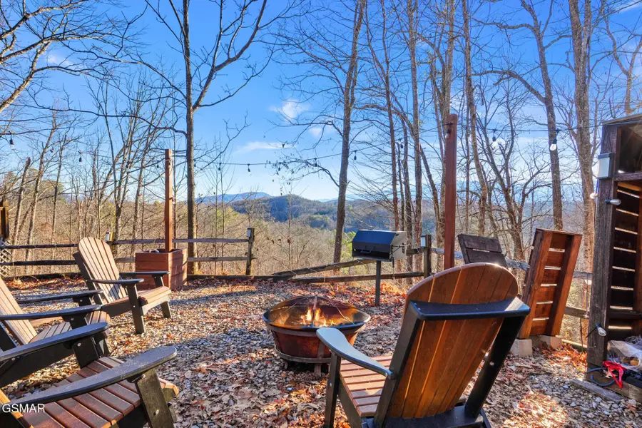 4361 Oakland Way, Gatlinburg, TN 37738 - #3