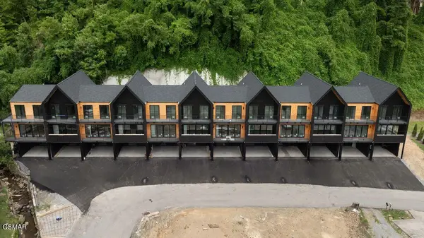 215 Circle Drive #1, Gatlinburg, TN 37738