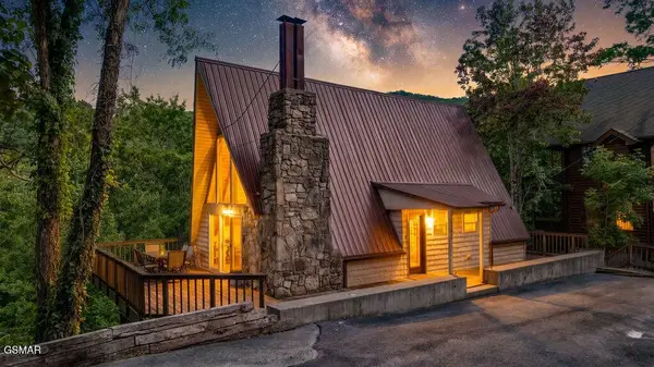 1105 Lower Alpine Way, Gatlinburg, TN 37738