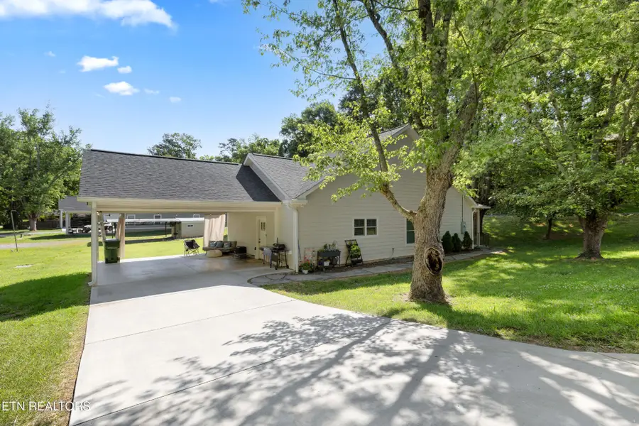 1019 Broyles Ave, Maryville, TN 37801 - #2