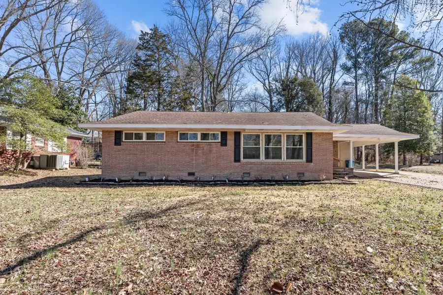 170 Westview St, Camden, TN 38320 - #2