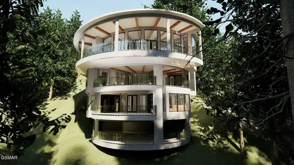 14 Lower Alpine Way, Gatlinburg, TN 37738