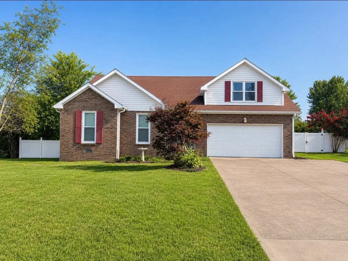 309 Harold Dr, Clarksville, TN 37040 - #1