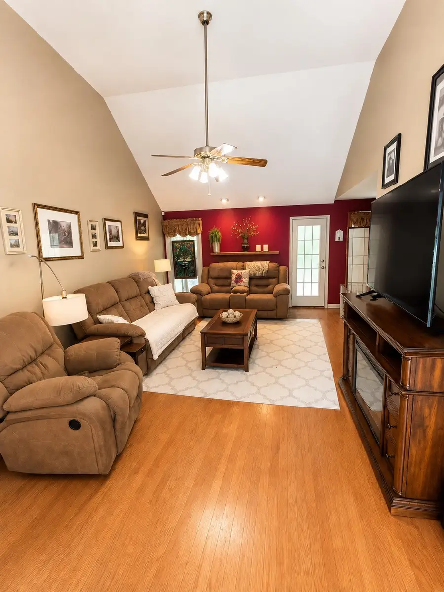 309 Harold Dr, Clarksville, TN 37040 - #2