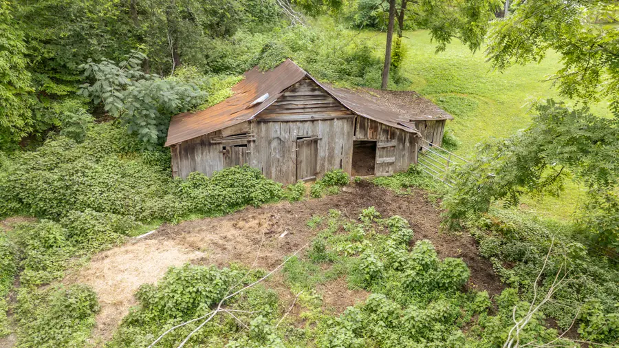 1371 Waynesboro Hwy, Waynesboro, TN 38485 - #2