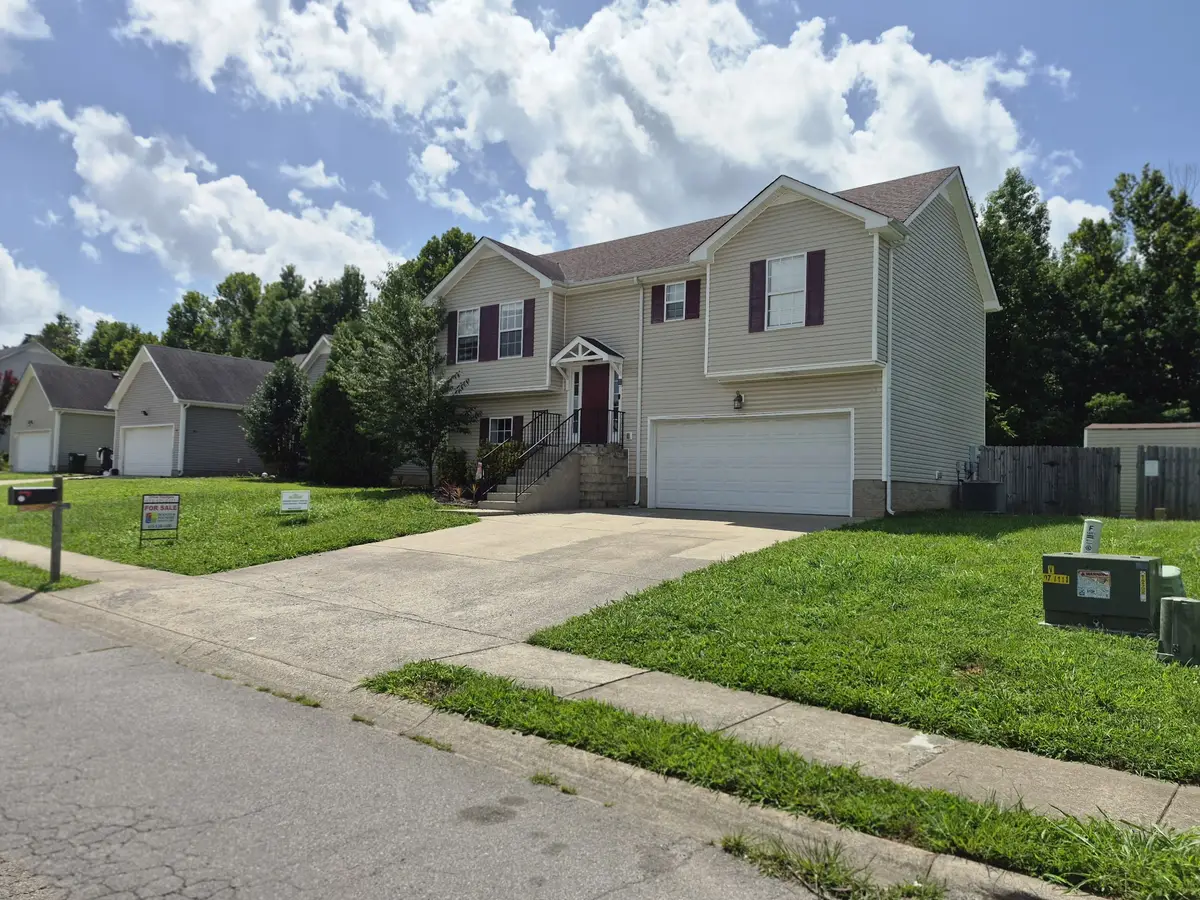 1401 Mutual Dr, Clarksville, TN 37042 - #1