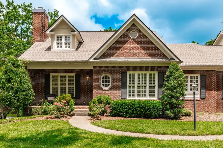 2224 Harding Pl, Nashville, TN 37215 - #2
