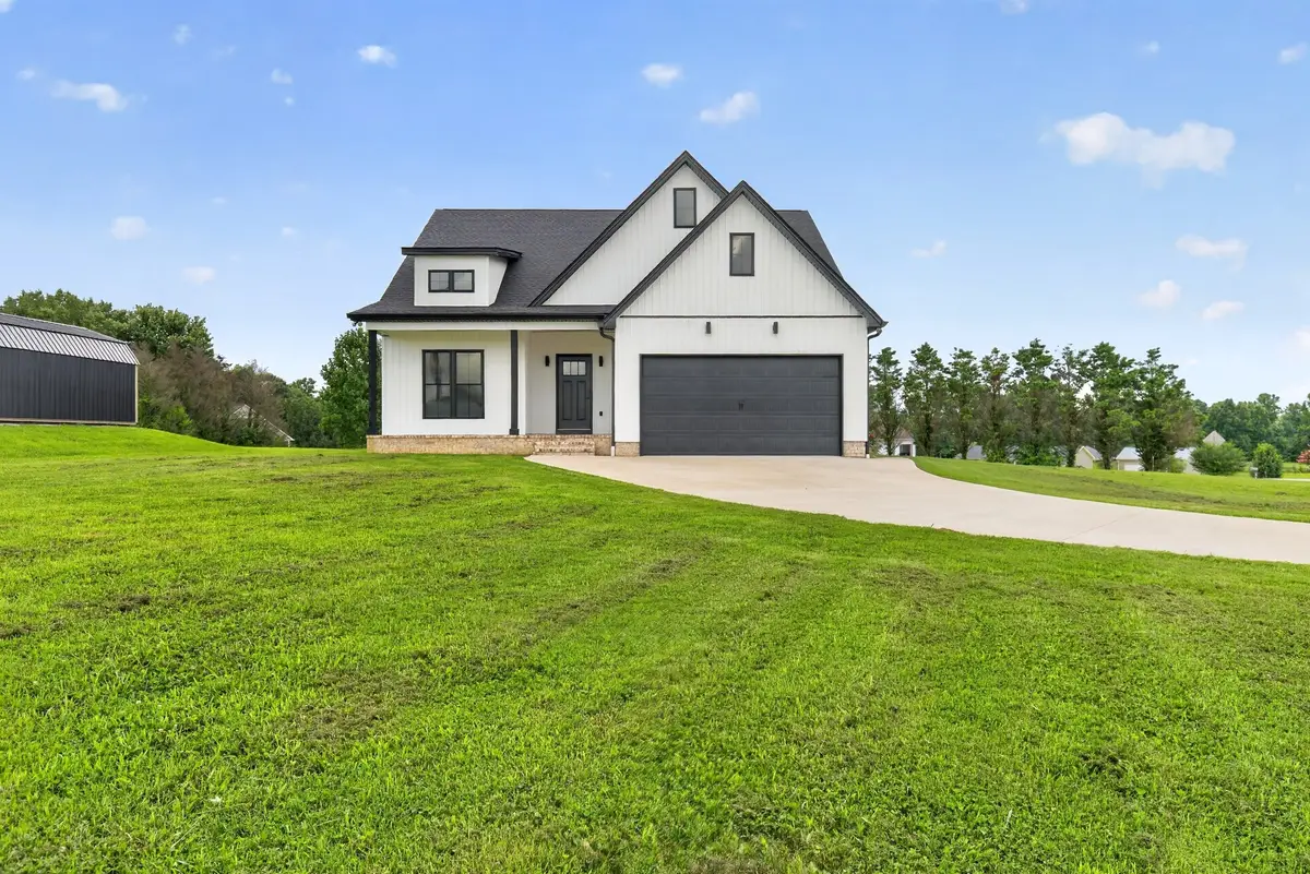 28 Harding Rd, Leoma, TN 38468 - #1