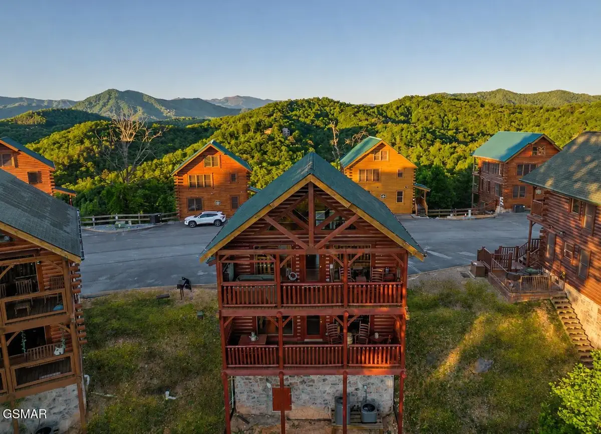 2819 White Oak Ridge Lane, Sevierville, TN 37862 - #1