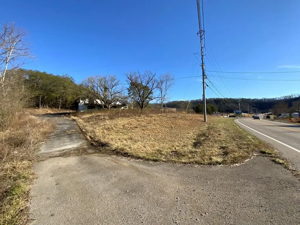 3045 Birds Creek Road, Sevierville, TN 37876 - #1