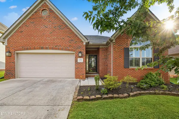 1731 Sawgrass Rd, Knoxville, TN 37922