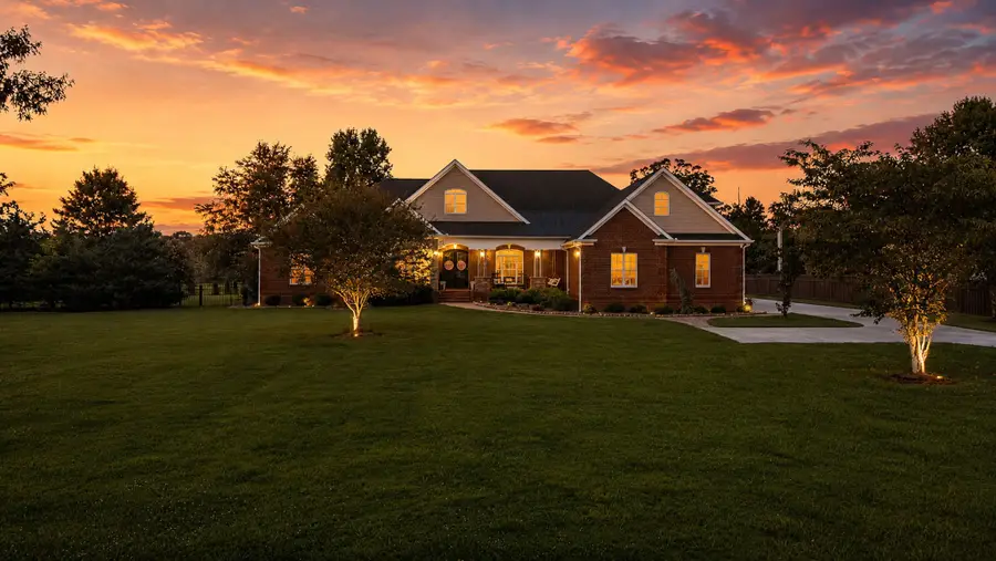 1712 Ledford Mill Rd, Normandy, TN 37360 - #2