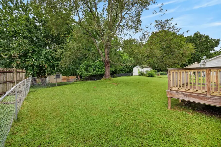 356 Erie Dr, Clarksville, TN 37040 - #2