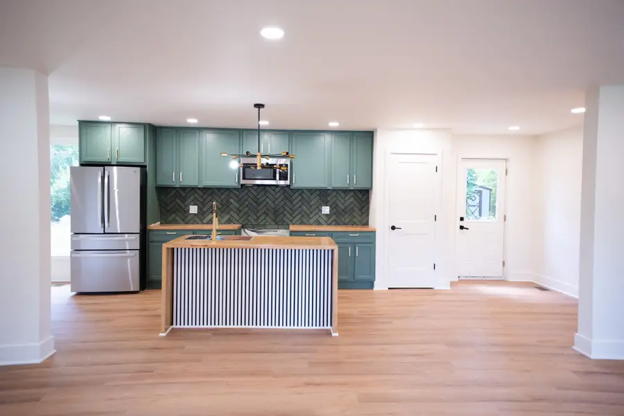 5033 Collinwood Dr, Clarksville, TN 37042 - #3