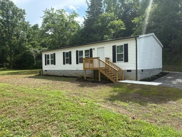 207 Hartsville Pike, Carthage, TN 37030 - #1