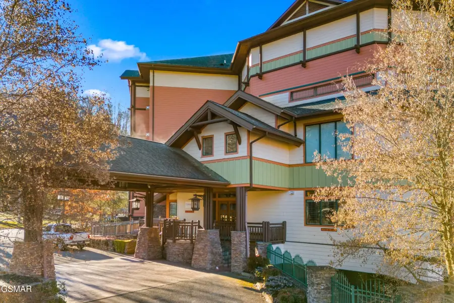 215 Woliss #103, Gatlinburg, TN 37738 - #2