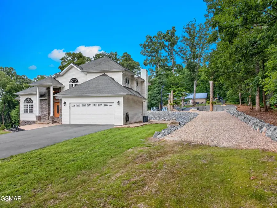 917 Crickett Drive, Dandridge, TN 37725 - #3