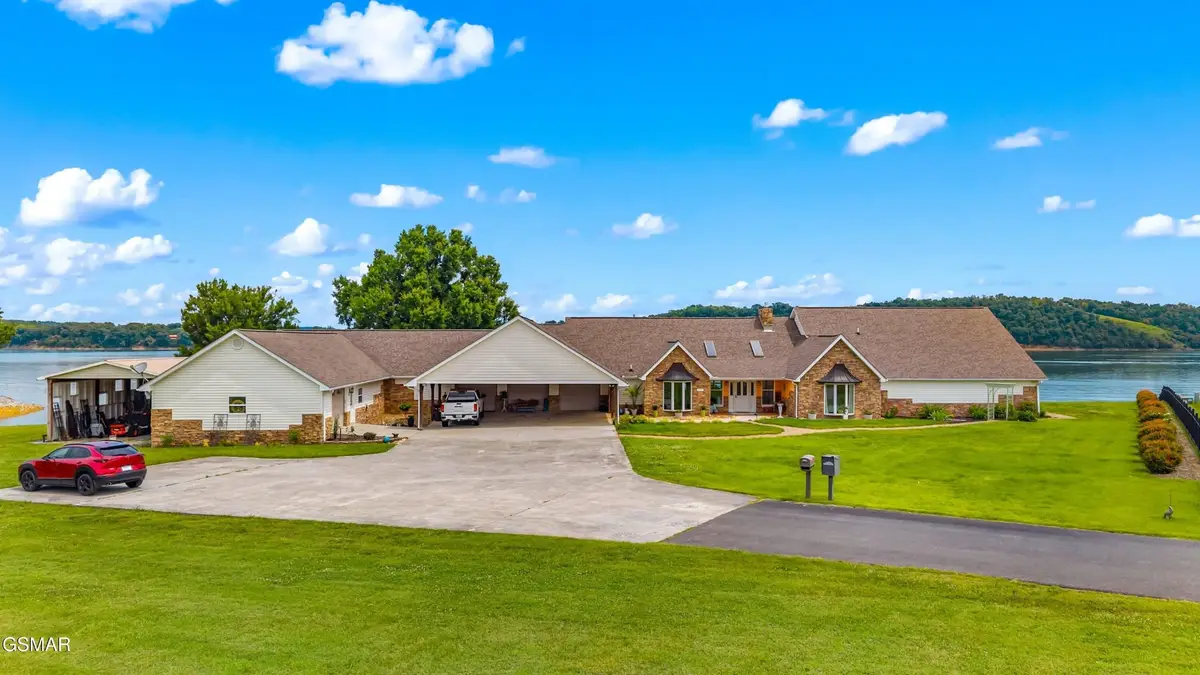 829 Tucker Place Way, Dandridge, TN 37725 - #1