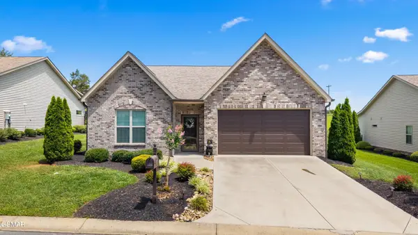 2221 Boulder Crest Lane, Sevierville, TN 37876