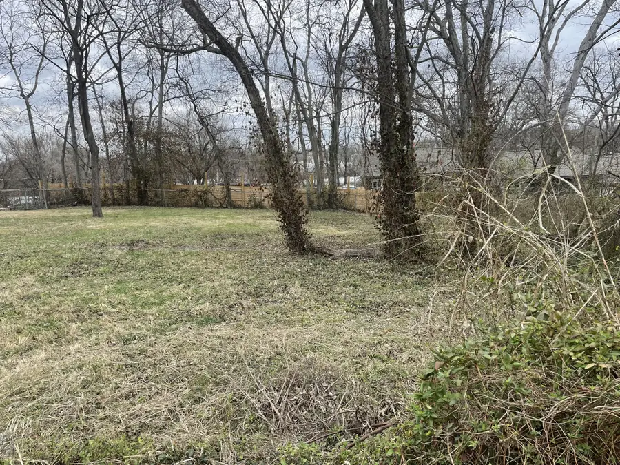420 Mallory St, Nashville, TN 37203 - #3