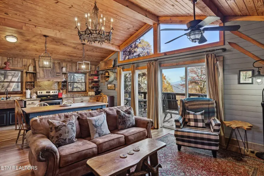1536 Zurich Rd Rd, Gatlinburg, TN 37738 - #3
