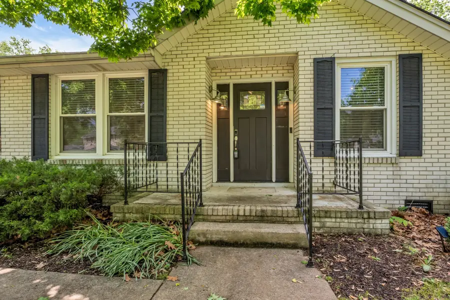 138 Carriage Dr, Nashville, TN 37221 - #3