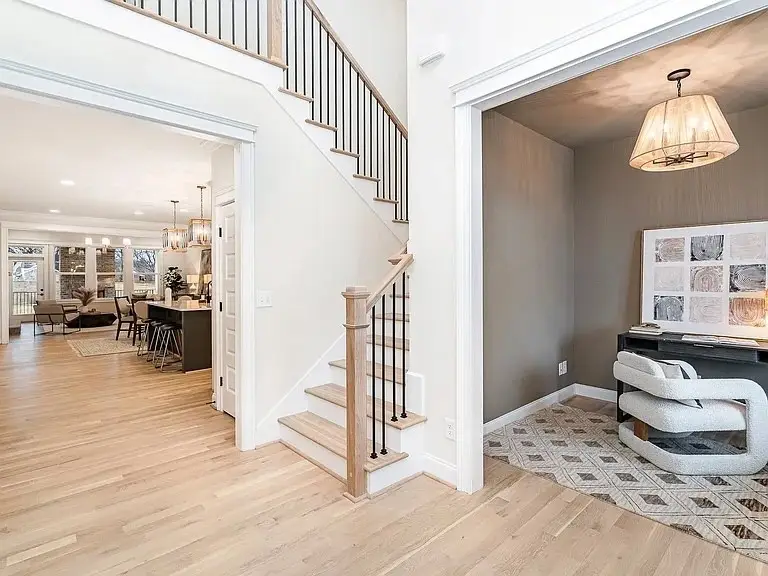 2528 Park Dr, Nashville, TN 37214 - #2