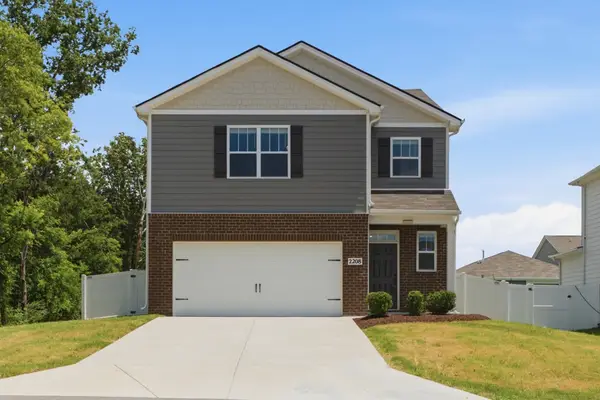2208 Averee Ct, Lebanon, TN 37087