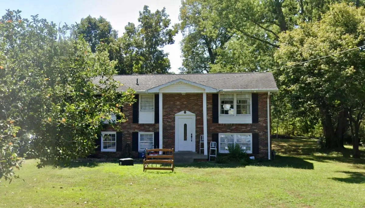 105 Apple Ln, Greenbrier, TN 37073 - #1